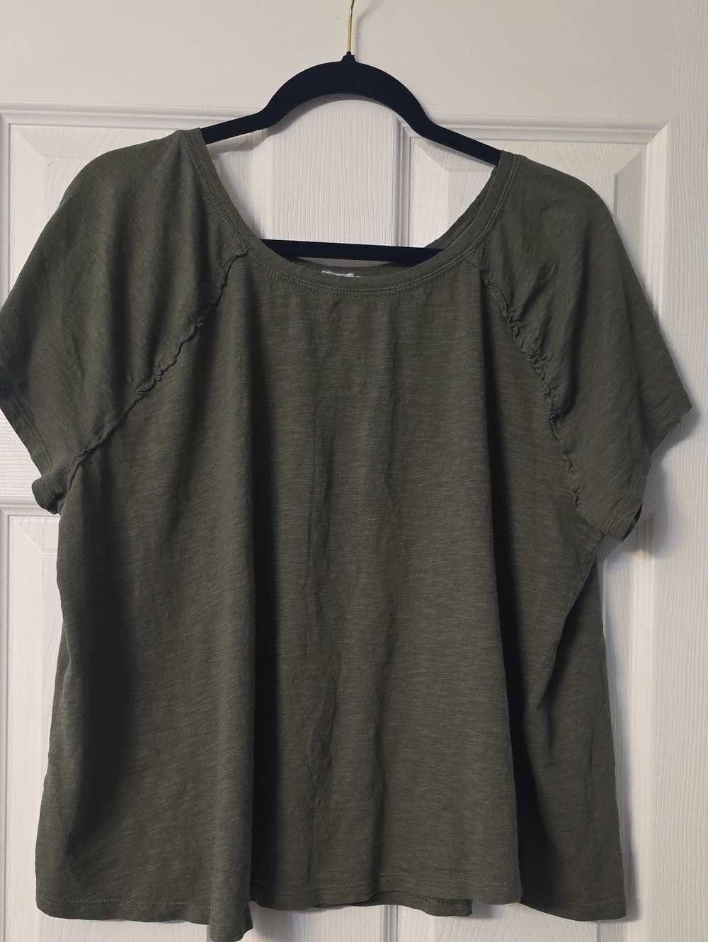 Susina Olive Green Short Sleeve Tee